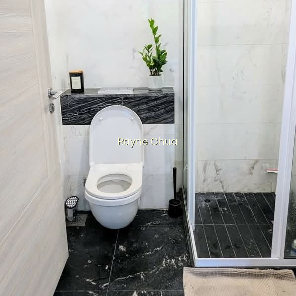 SOPHIA HILLS photo 5
