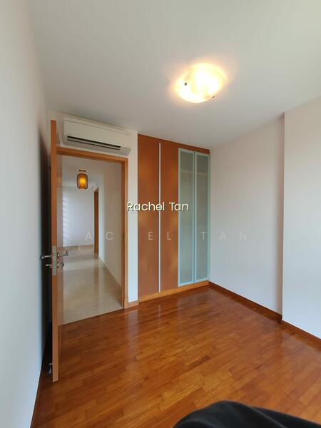 CHANGI RISE CONDO photo 6