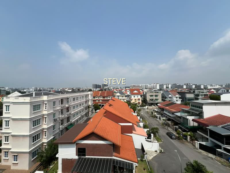 Palmera East image 1 of 10
