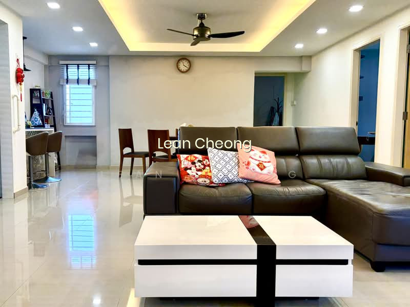 497H TAMPINES STREET 45 photo 2