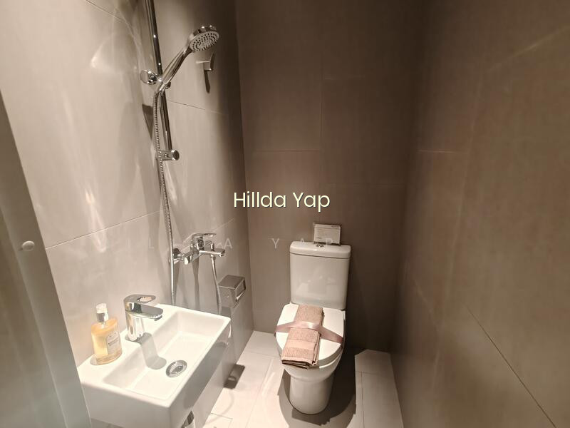 NEWPORT RESIDENCES photo 3