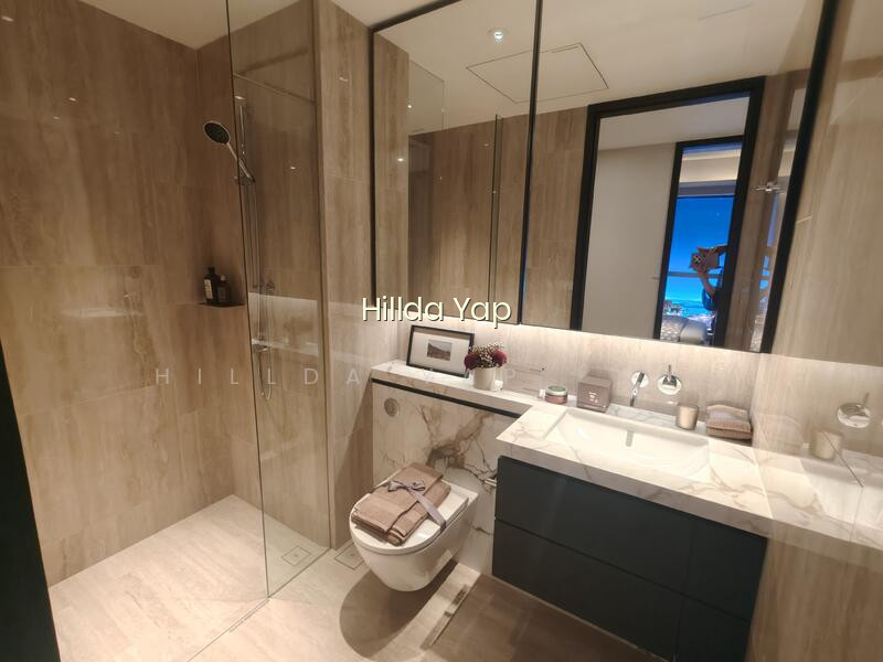 NEWPORT RESIDENCES photo 6