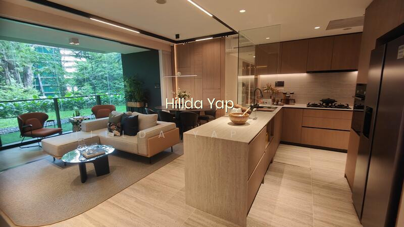 8@BT photo 2