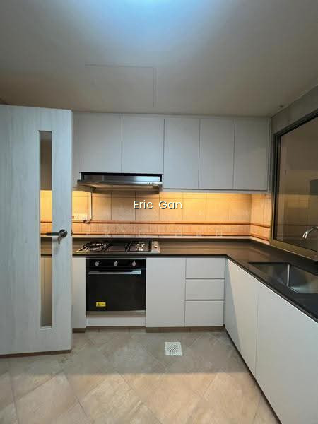 CAVENAGH LODGE photo 5