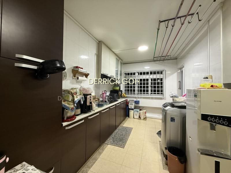 842 JURONG WEST STREET 81 photo 2