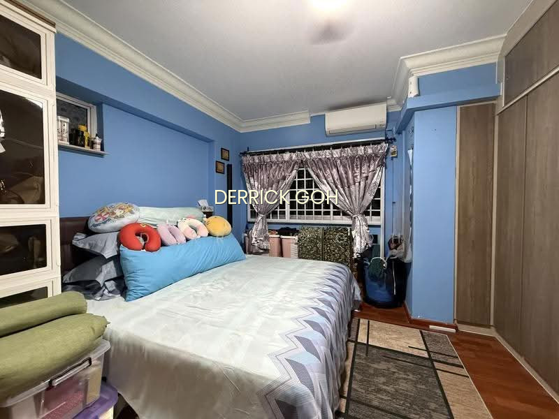 842 JURONG WEST STREET 81 photo 3
