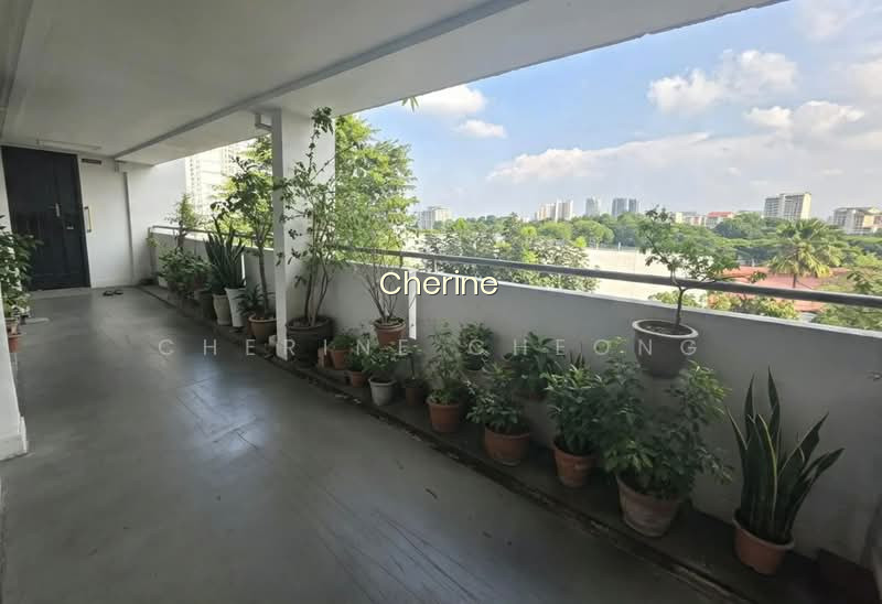 321 ANG MO KIO AVENUE 1 image 1 of 10