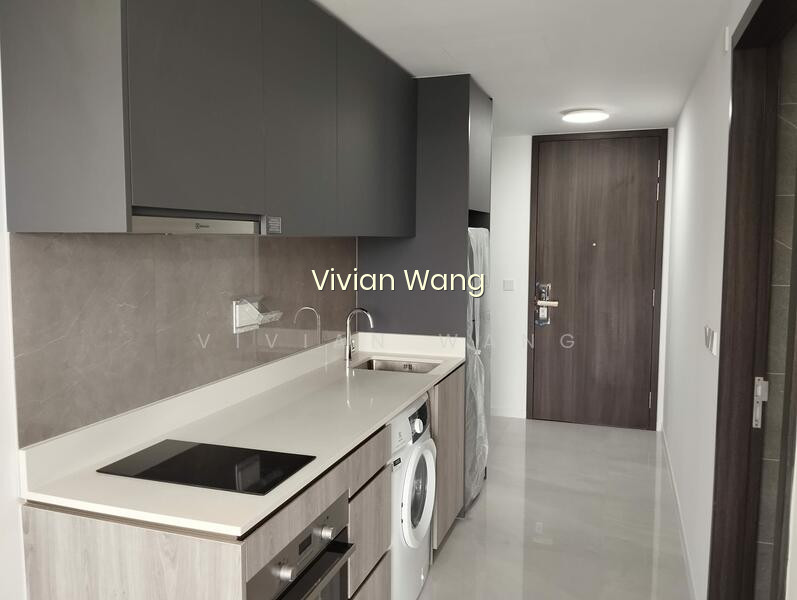 RIVERFRONT RESIDENCES photo 3