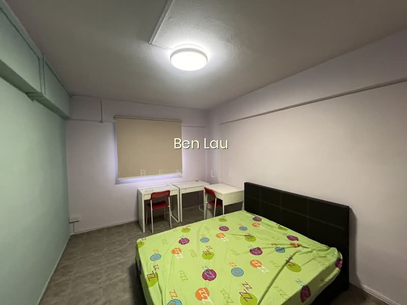 308 CLEMENTI AVENUE 4 photo 2