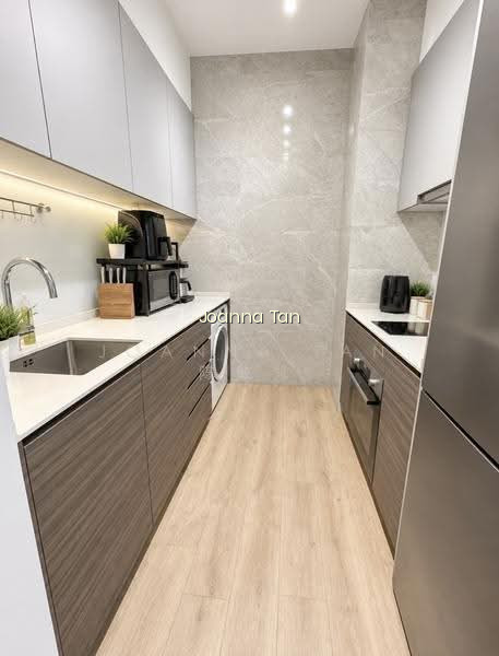 STIRLING RESIDENCES photo 4