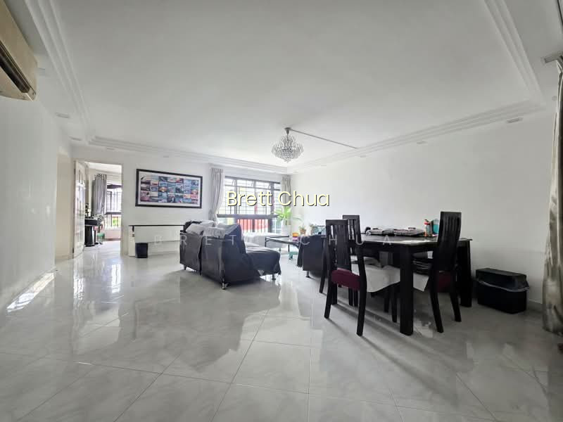 204A COMPASSVALE DRIVE photo 2