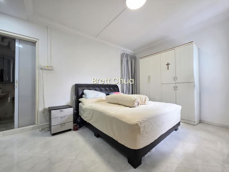 204A COMPASSVALE DRIVE photo 6