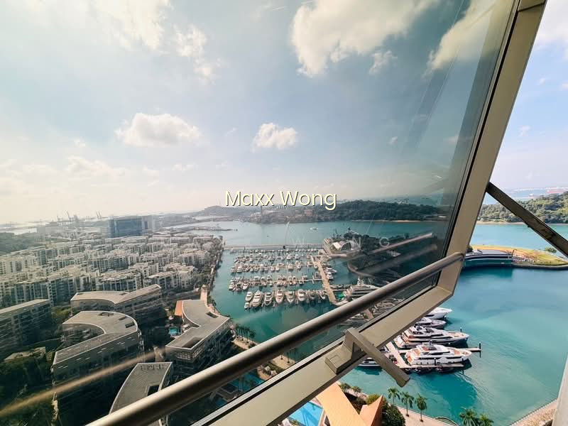 REFLECTIONS AT KEPPEL BAY