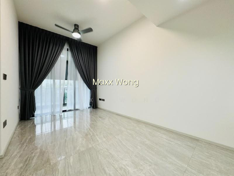 LEEDON GREEN photo 3