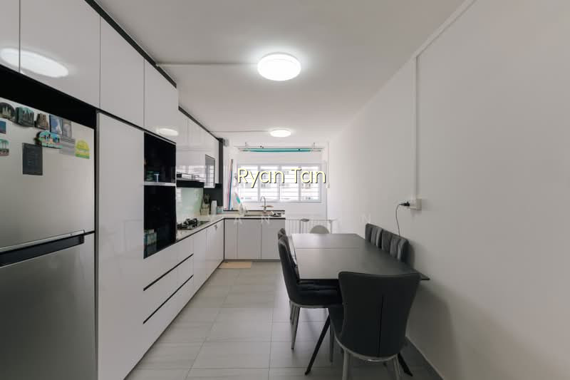 235 YISHUN STREET 21 photo 4