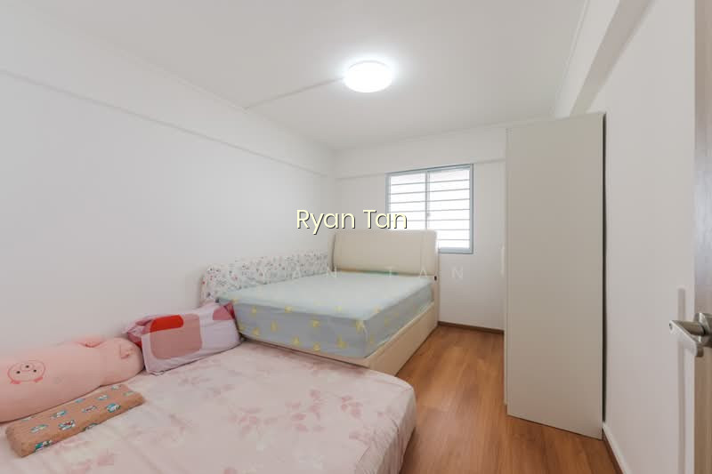 235 YISHUN STREET 21 photo 5