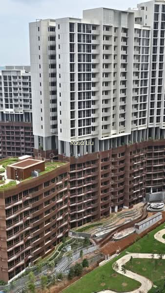 LENTOR HILLS RESIDENCES image 1 of 10