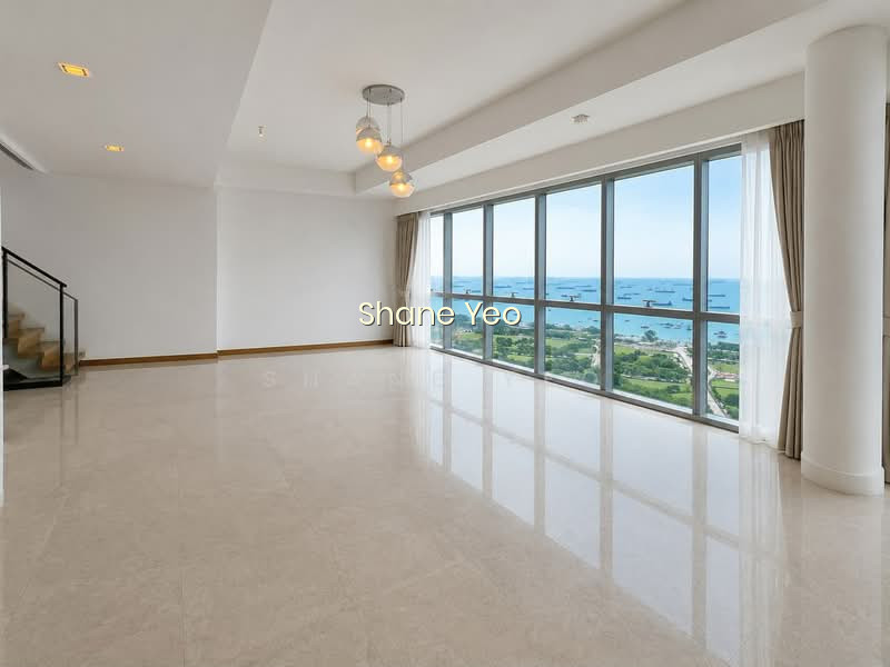MARINA BAY RESIDENCES photo 4