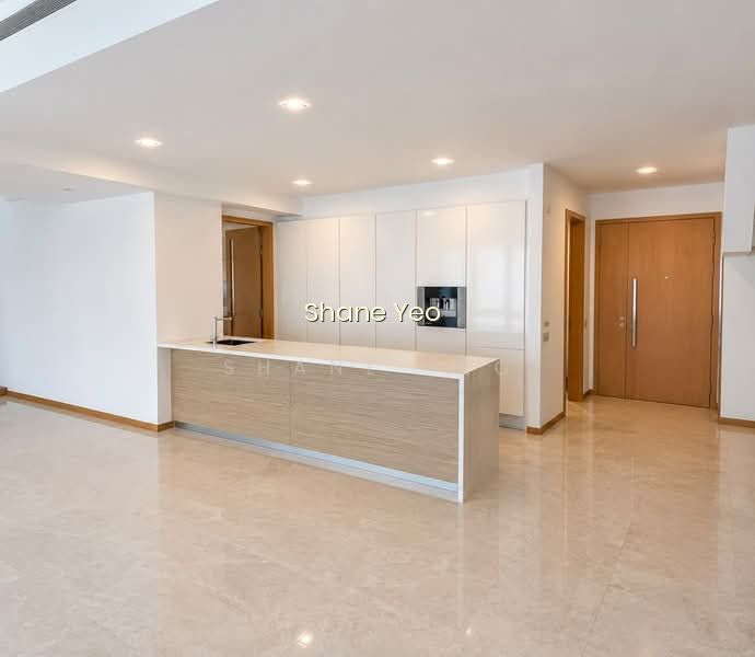 MARINA BAY RESIDENCES photo 6