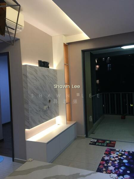 THE BROWNSTONE photo 2