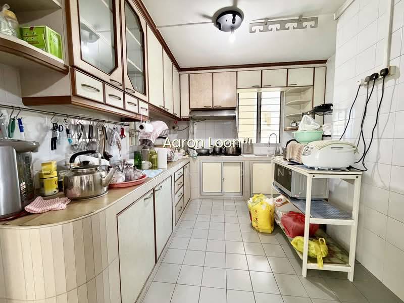 498H TAMPINES STREET 45 photo 4