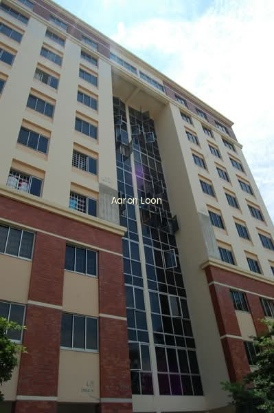 498H TAMPINES STREET 45 photo 6