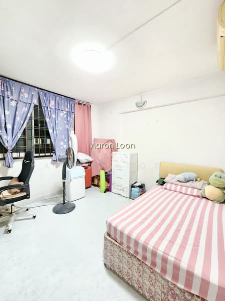 136 SERANGOON NORTH AVENUE 2 photo 3