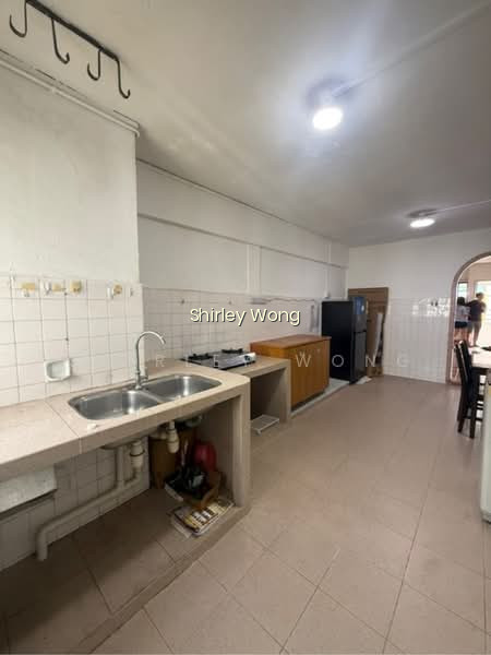 313 ANG MO KIO AVENUE 3 photo 2