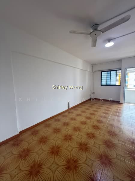 313 ANG MO KIO AVENUE 3 photo 3