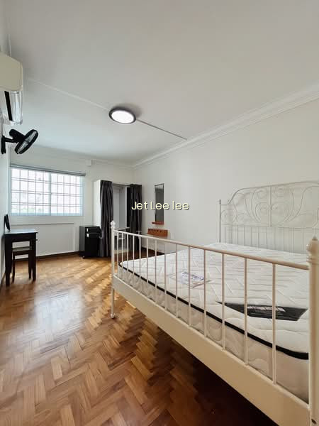 438 TAMPINES STREET 43 photo 5