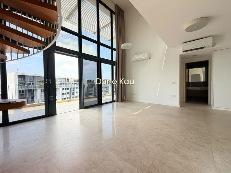 THE LAKEFRONT RESIDENCES