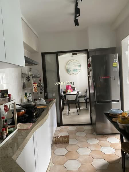 227C COMPASSVALE DRIVE photo 3