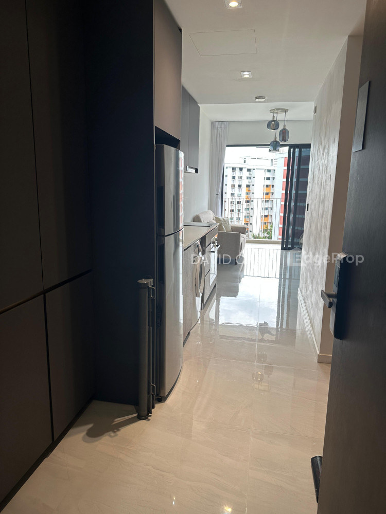 RIVERFRONT RESIDENCES photo 2