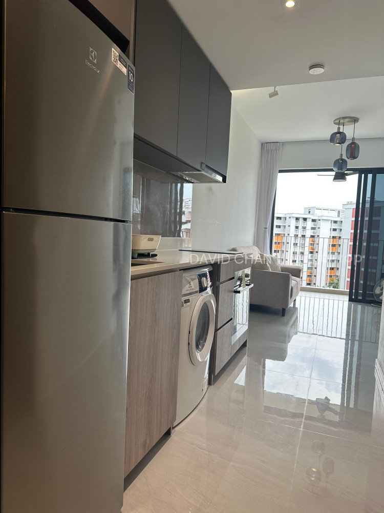 RIVERFRONT RESIDENCES photo 3