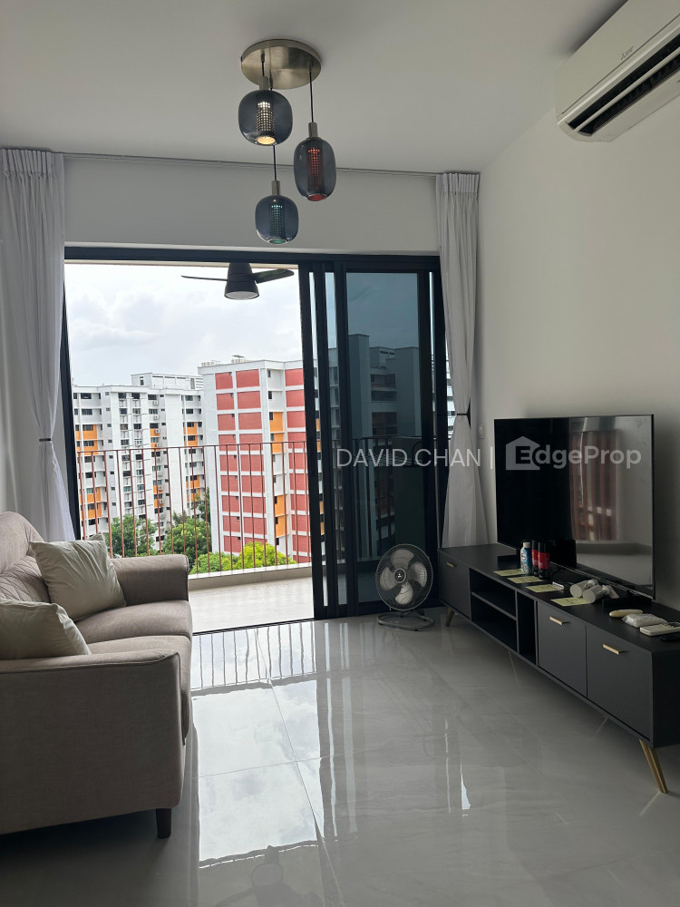 RIVERFRONT RESIDENCES photo 5