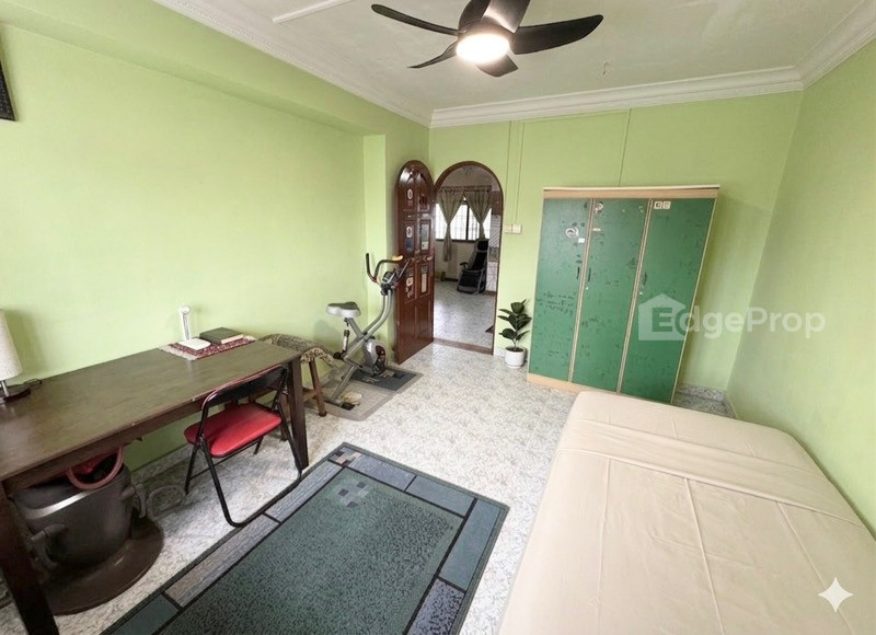843 JURONG WEST STREET 81 photo 5