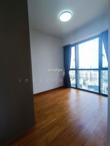 STIRLING RESIDENCES photo 5
