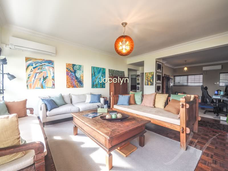 RIDGEWOOD CONDOMINIUM photo 2
