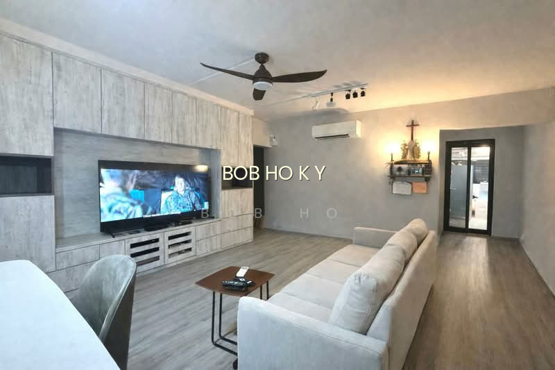 106 BUKIT BATOK CENTRAL photo 3