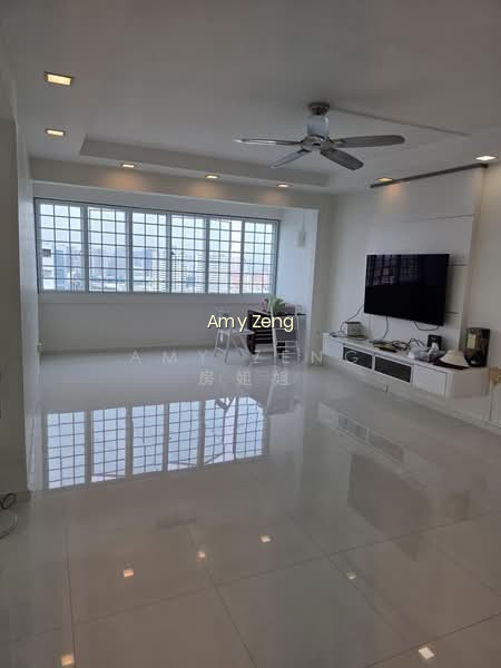 BLK 430 ANG MO KIO AVE 3 image 1 of 9