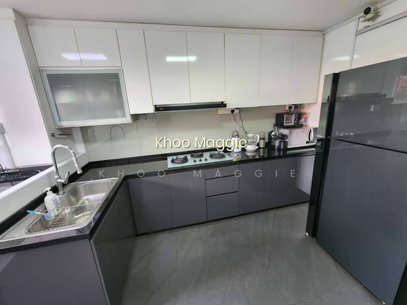 241 JURONG EAST STREET 24 photo 6