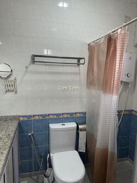 323C SENGKANG EAST WAY photo 3