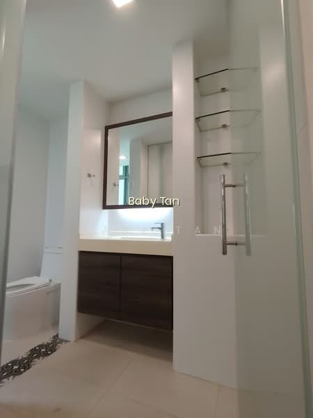 ADAM PARK CONDOMINIUM photo 6