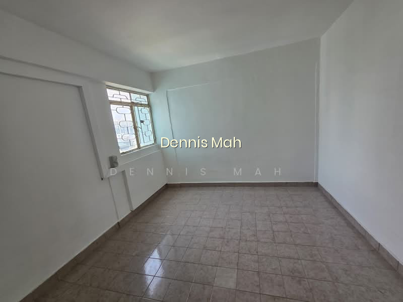 135 BEDOK NORTH STREET 2 photo 5