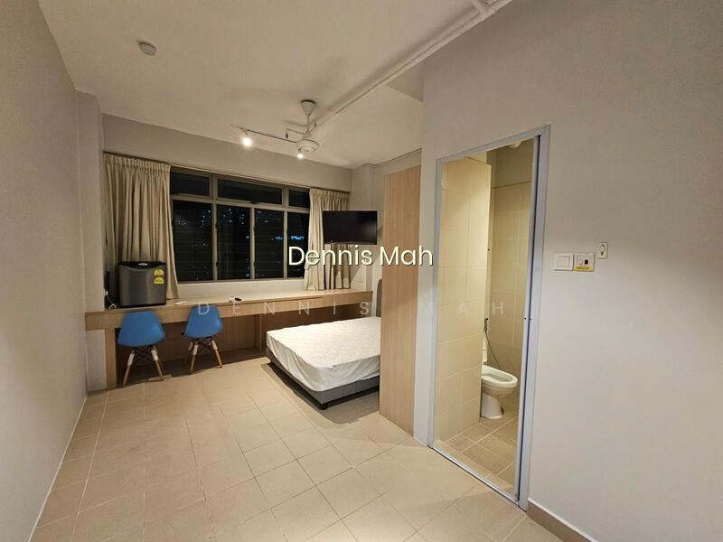 85 SOHO @ BOON LAY photo 4