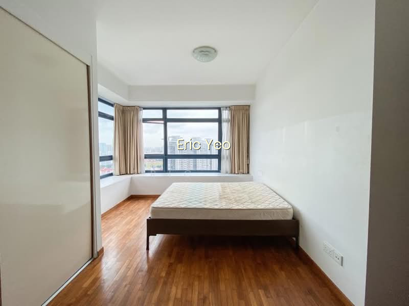 CITY SQUARE RESIDENCES photo 4