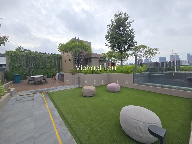 ORCHARD SOPHIA photo 4