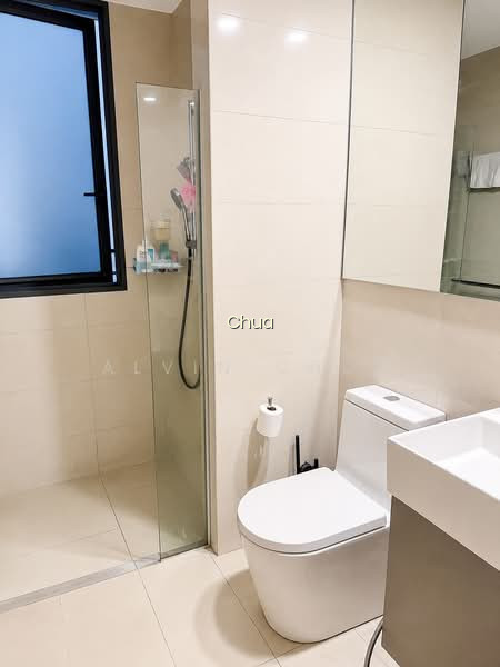 SKYPARK RESIDENCES photo 6