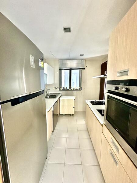 RESIDENCES @ EVELYN photo 4