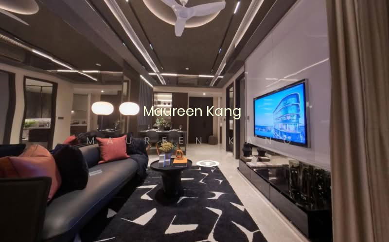 NEWPORT RESIDENCES photo 5